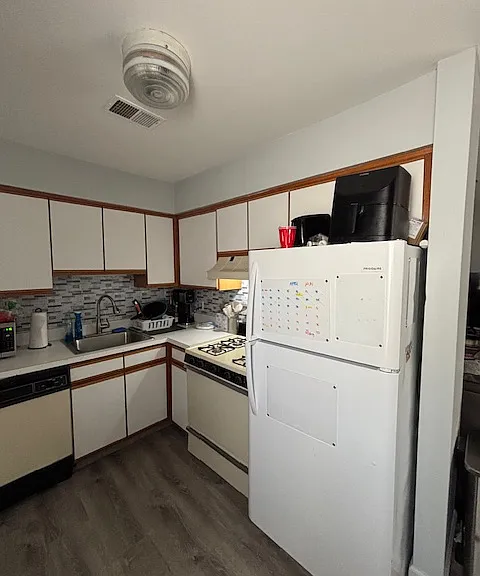 16 Lake St — Photo 4