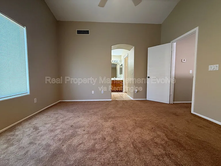 17215 N 46th Pl — Photo 18