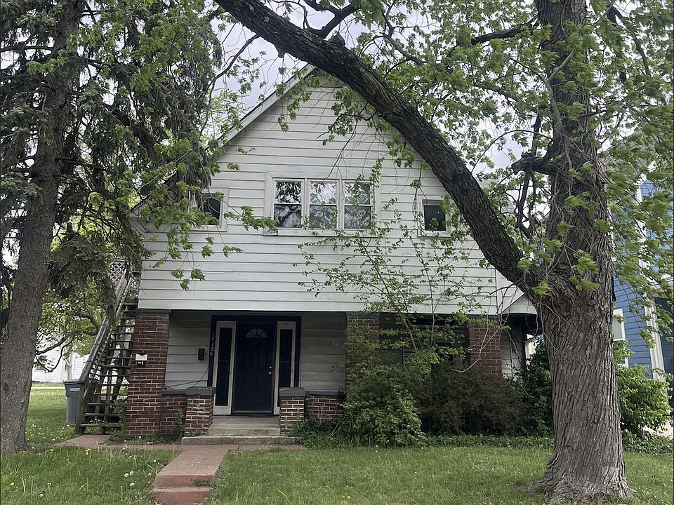 1st image of 1418 E Bradbury Ave
