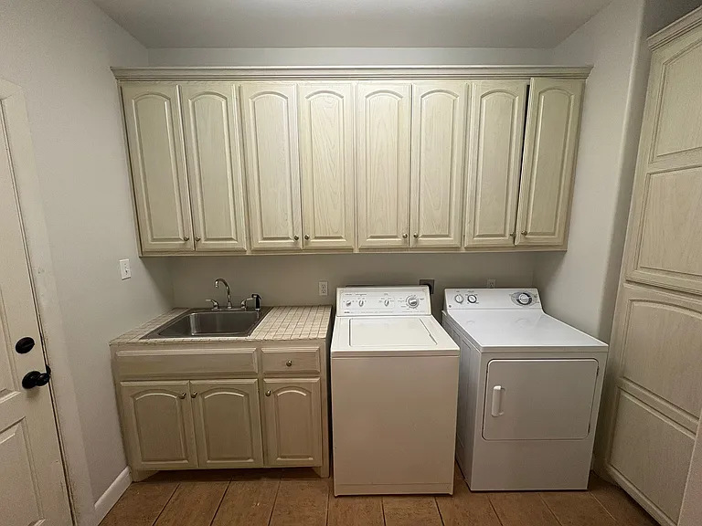 210 Rio Grande Dr — Photo 4