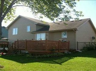 1006 SE Allyn St, Ankeny, IA 50021