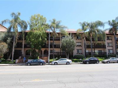 5334 Lindley Ave Unit 207, Encino, CA, 91316