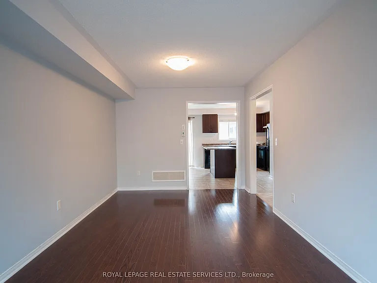 2178 Fiddlers Way #70 — Photo 2