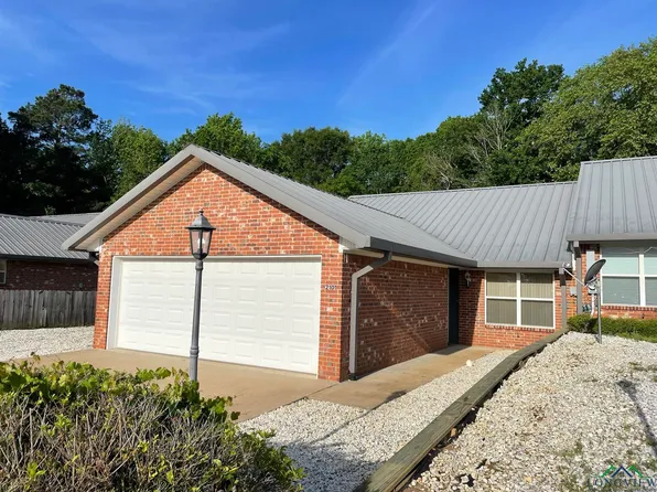 2101 Sandstone Dr, Longview, TX 75605
