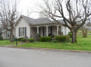 204 S 5th St, Pulaski, TN 38478