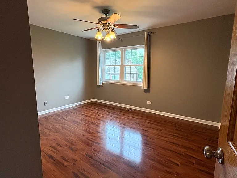 503 Ascot Ln — Photo 10