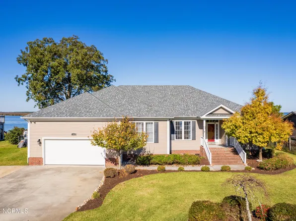 106 Waters Drive, Moyock, NC 27958