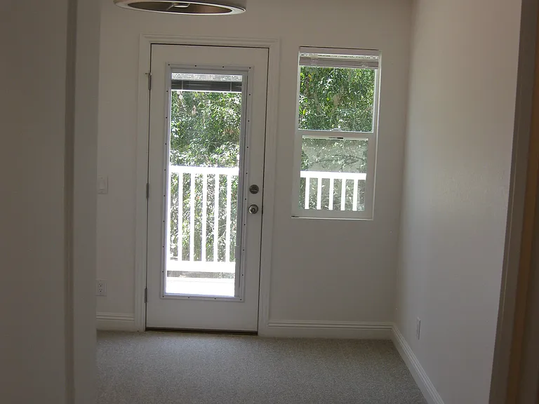 2034 Katerri Dr — Photo 16