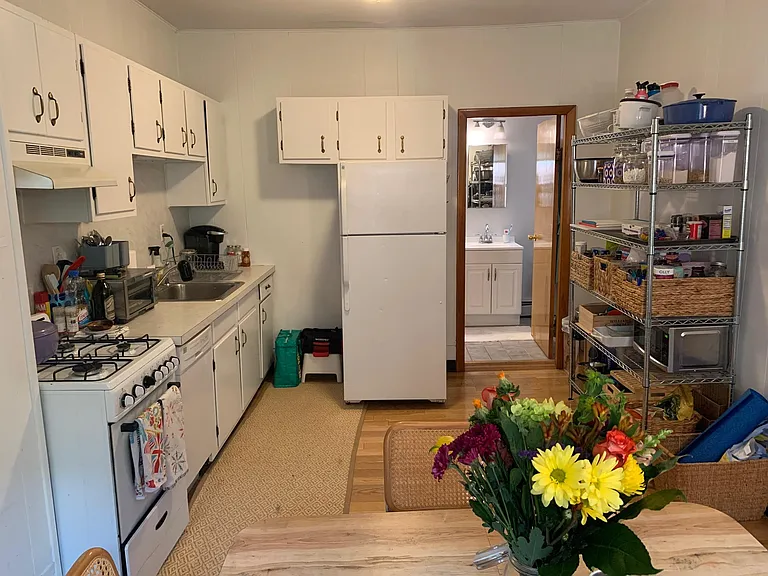 436 Commercial St #3 — Photo 6