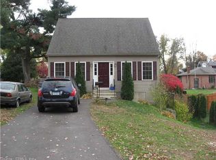 33 Woodlawn Ave, Enfield, CT 06082