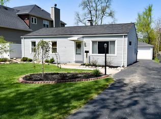 501 E Elm St, Wheaton, IL 60189