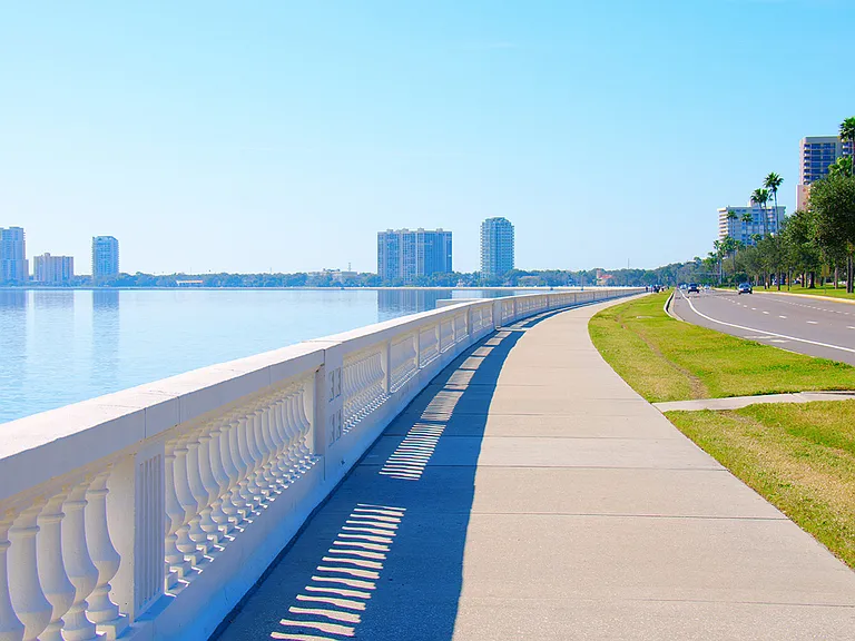 4950 Bayshore Blvd #28 — Photo 23