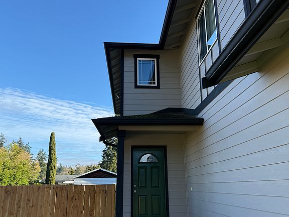 Front of the home, on the end of a deadend road. Left side of a duplex. We own the 3 duplexes on the end of the street.