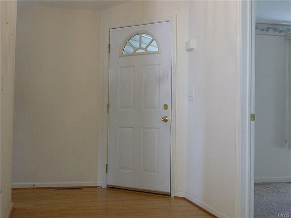 5th image of 5111 Black Hawk Cir