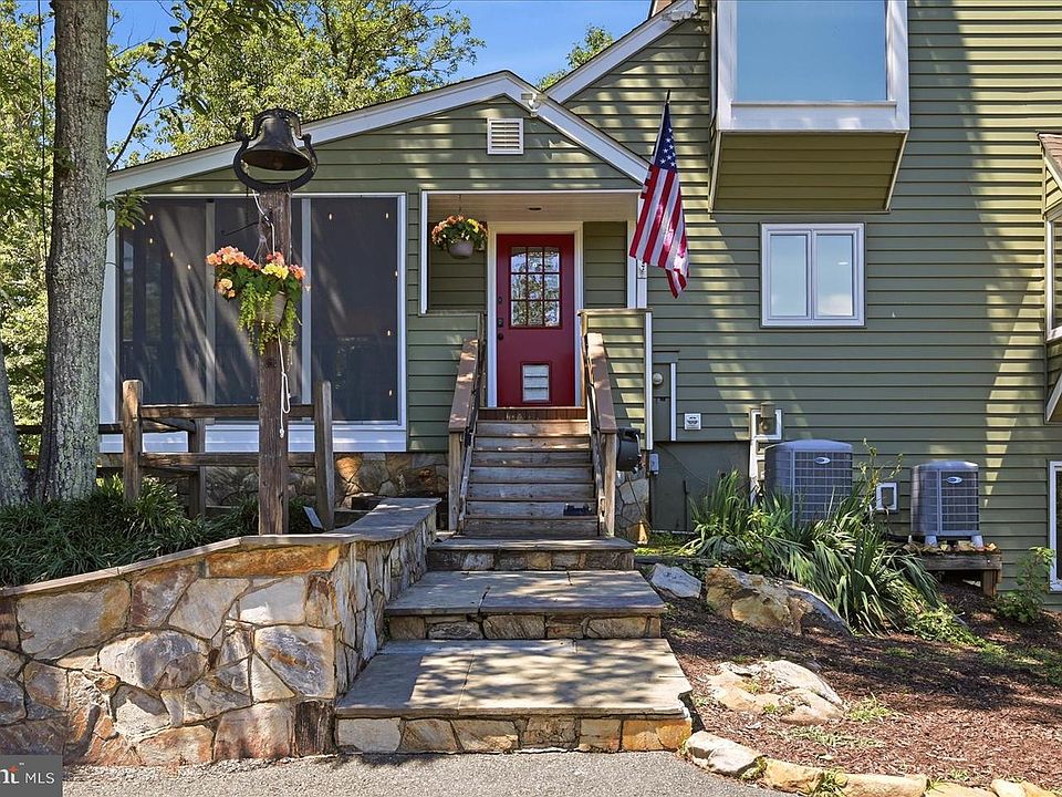 1st image of 5221 Mountain View Dr