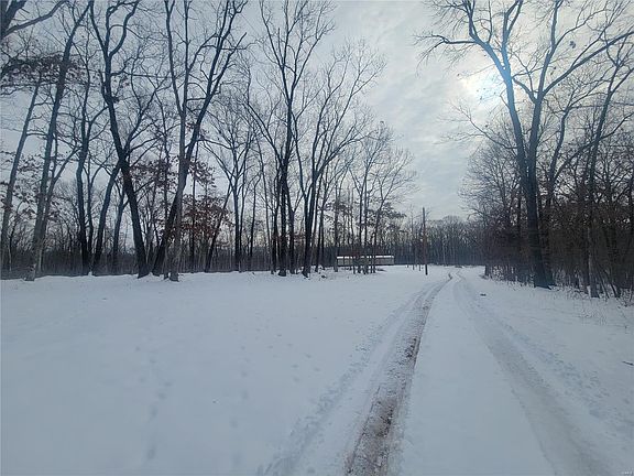 5th image of 14 Sellenriek Ln