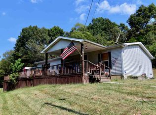 100 Raisor Ln, Warsaw, KY 41095