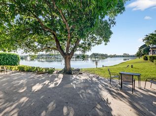 94 Stratford G, West Palm Beach, FL 33417