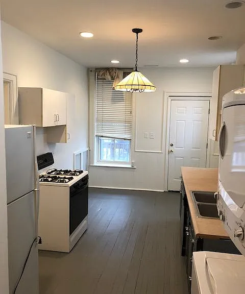 1628 N Wells St #2 — Photo 5