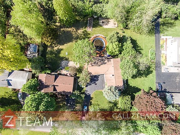 4th image of 22W302 Hackberry Dr