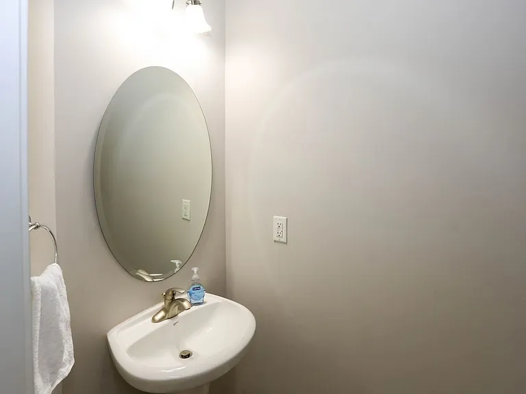 7116 Blairs View Ct — Photo 8