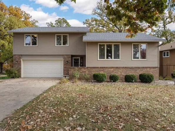 4216 Marilyn Dr NE, Cedar Rapids, IA 52402