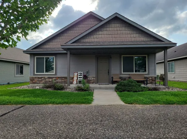 1876 Greenwood Valley Dr, River Falls, WI 54022