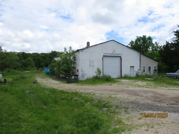 1190 Saddle Club Rd, Cuba, MO 65453