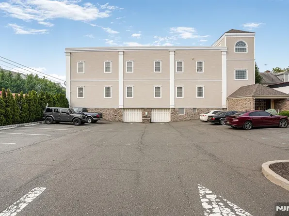 445 Van Houten Ave #A-204, Passaic, NJ 07055