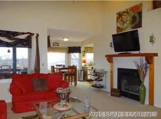 1394 Cherokee Rd, Lake Ozark, MO 65049