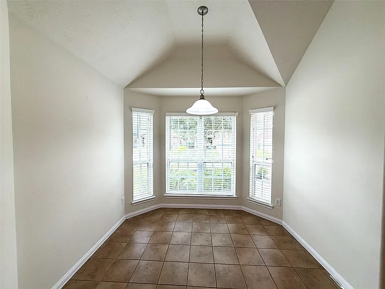 3514 Lilac Ranch Dr — Photo 3