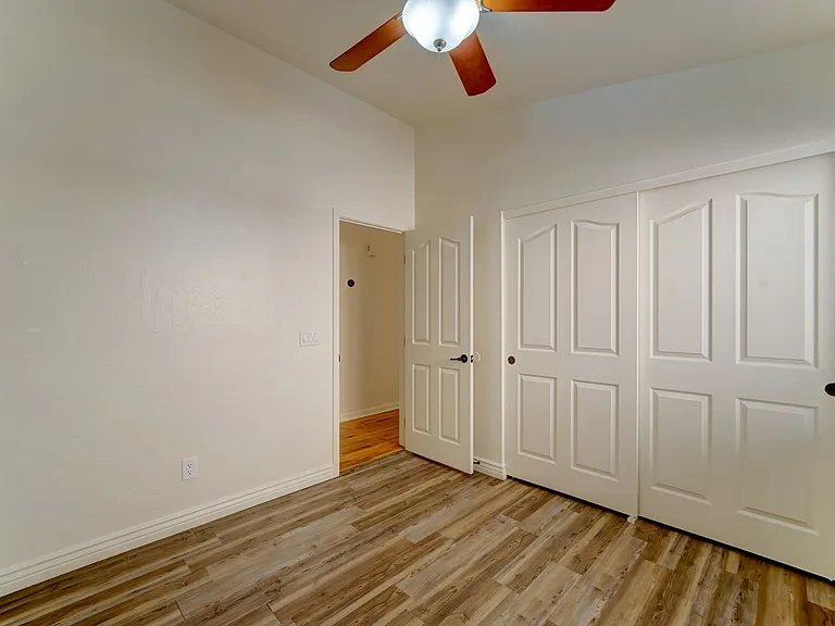 2014 E Glenhaven Dr — Photo 22