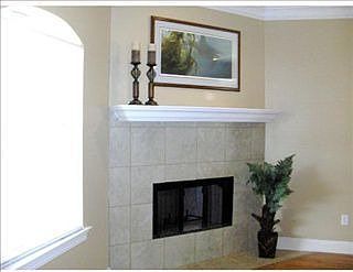 1st image of 721 Camellia Ave