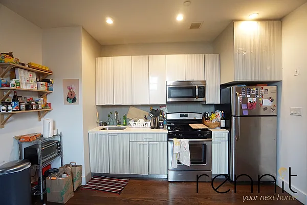 Rented by Rennit Inc. | media 7