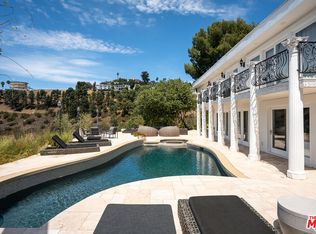 8020 Zeus Dr, Los Angeles, CA 90046