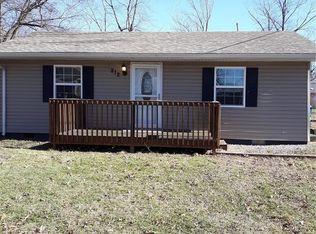 212 Smith Ave, South Roxana, IL 62087