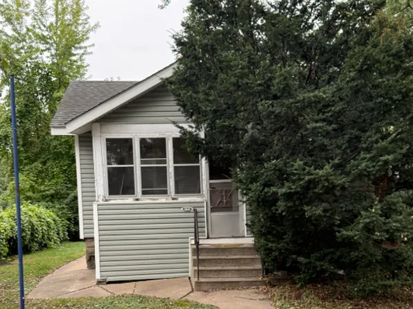 884 Bayard Ave, Saint Paul, MN 55102