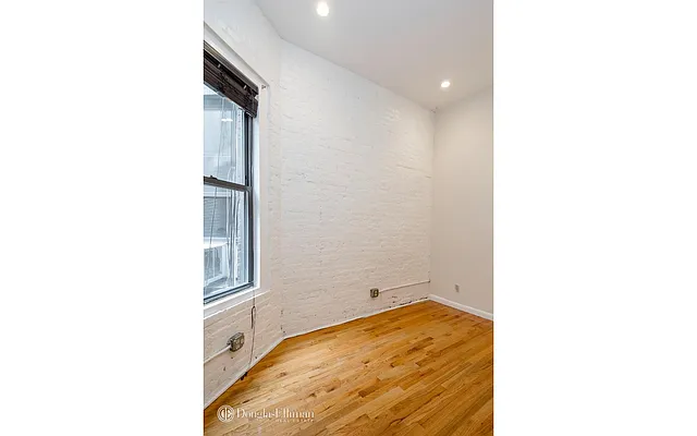 Rented by Douglas Elliman | media 59