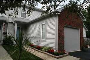 1st image of 8240 Green Tree Ct