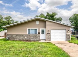 1511 Saratoga St, Pekin, IL