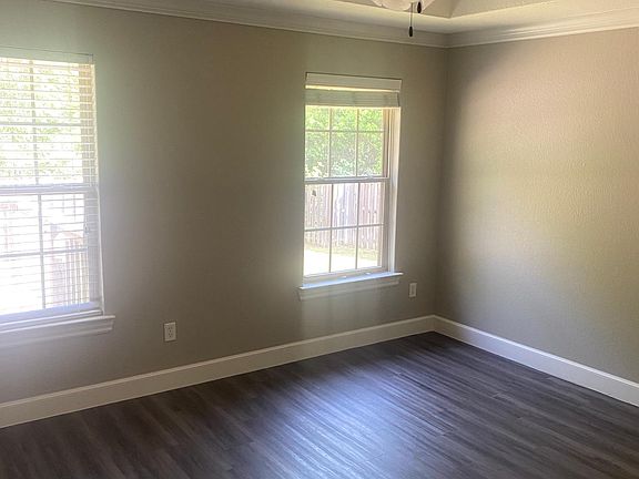 3rd image of 2245 Kelly Lynn Pl