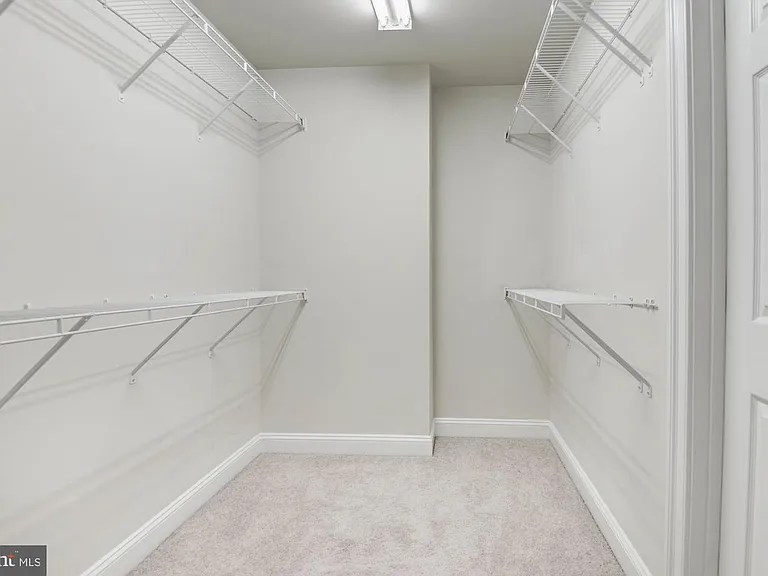 25442 Hopton House Ter — Photo 13