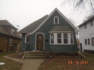 4725 W Leon Ter, Milwaukee, WI 53216