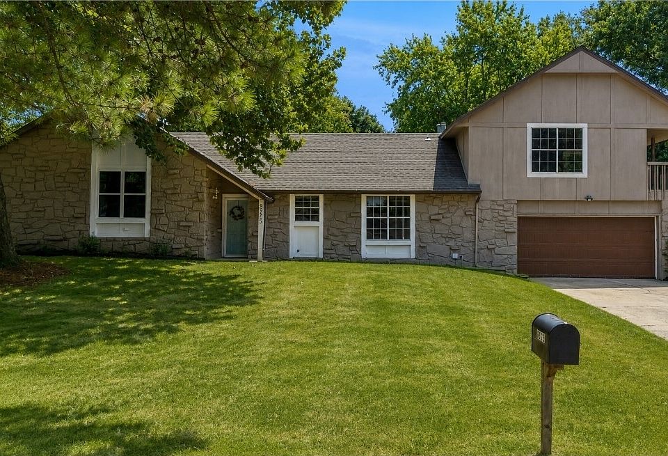 1st image of 8225 Wright Pl