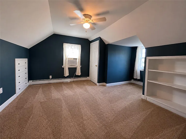 2336 W South St — Photo 16