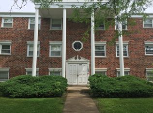 4032 Charleston Rd APT 3E, Matteson, IL 60443