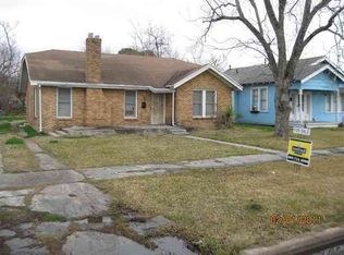 744 12th Ave, Port Arthur, TX 77642