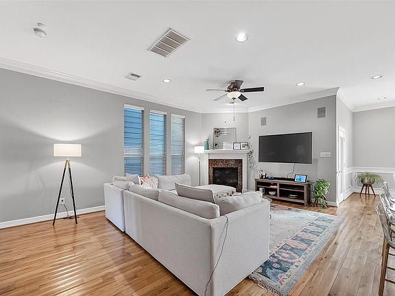 4th image of 3410 Garden Shadow Ln