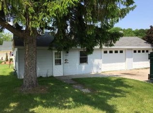 1058 Valley Rd, Plymouth, WI 53073