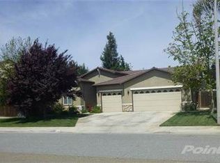 2482 W Nancy Ave, Porterville, CA 93257